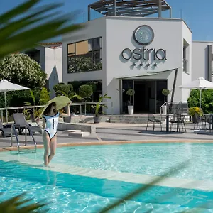 מלון Ostria Sea Side חניוטי