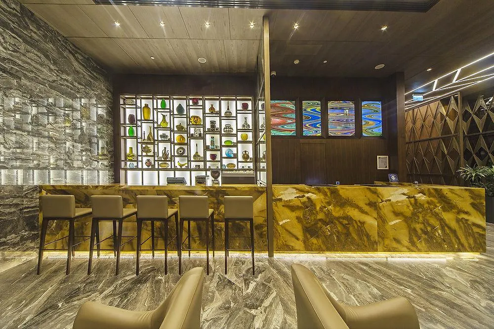 Naz City Hotel Taksim - Special Category Istambul 4*,