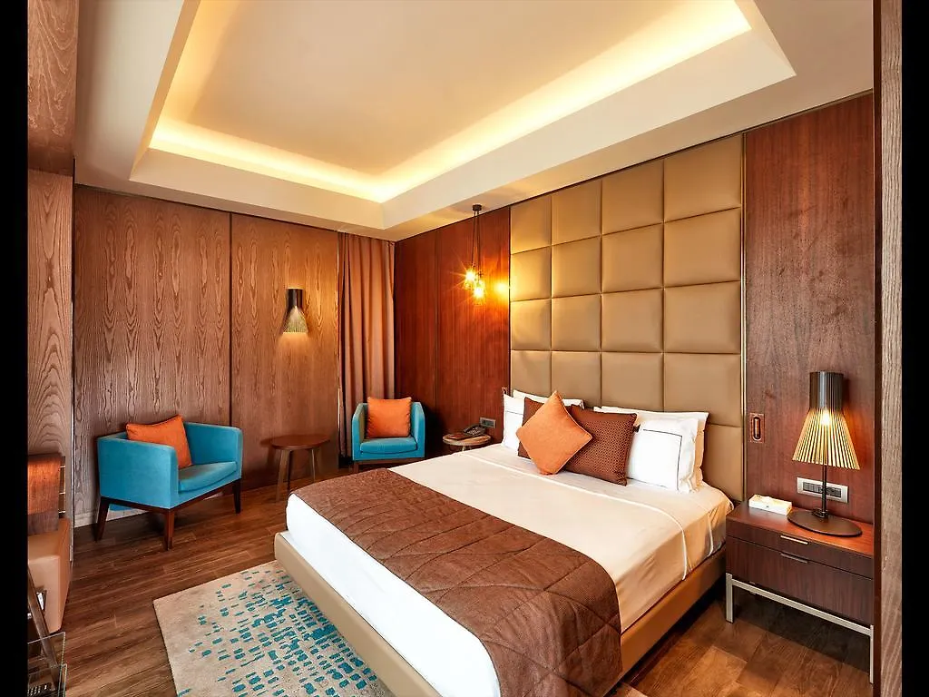 Naz City Hotel Taksim - Special Category Istambul 4*,